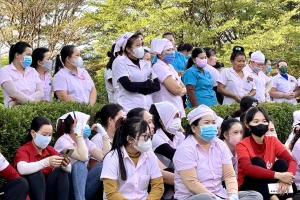 Ám ảnh mất việc trước Tết