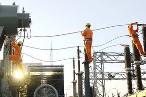 Tiêu thụ điện tăng thấp hơn tăng trưởng GDP: Tín hiệu tích cực