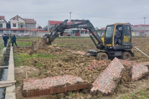 Xây dựng trái phép trên đất nông nghiệp: 13 trường hợp ở Hà Nội bị xử lý mạnh tay