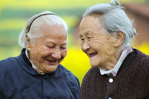 Phát hiện bí mật trong máu của những người sống thọ hơn 100 tuổi