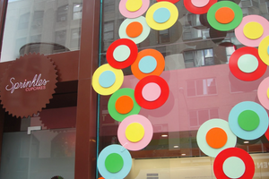 Chuỗi tiệm bánh 20 năm tuổi đóng tất cả cửa hàng dù chẳng hề phá sản, nhân viên bị sa thải chỉ được báo trước 1 ngày