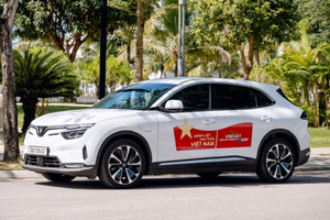 Việt kiều Canada mua ‘xe sang giá rẻ’ VinFast VF 8 sau thời gian sử dụng lần đầu nói thật về chất lượng, công khai độ nhạy của ADAS