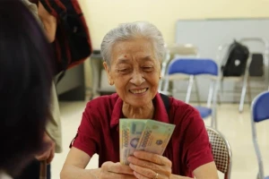 3,5 triệu người được nhận 2 tháng lương hưu, trợ cấp trước Tết