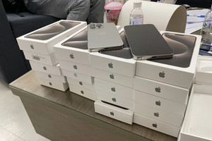 Cục Hải quan thanh lý 2.360 điện thoại di động, trị giá hơn 1,3 tỷ đồng