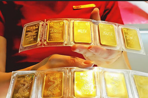 Tết Nguyên đán 2026 này, ai sẽ được nhận vàng 24K chế tác cùng 2,3 triệu đồng?