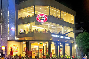 Highlands Coffee trước thềm niêm yết: Đang lãi nghìn tỷ lại va phải 'thịt lợn nhiễm bệnh'