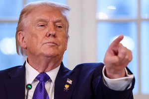 Ông Trump: 'Có 1 con tàu cập bến cách đây 500 năm không đồng nghĩa Đan Mạch sở hữu Greenland, Mỹ cũng từng có nhiều tàu đến đó'