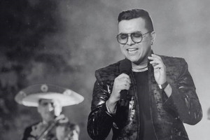 Rơi máy bay, nam ca sĩ nổi tiếng SN 1991 tử vong