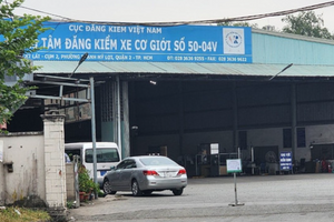 Cựu Giám đốc một Trung tâm đăng kiểm nhận 7 năm tù