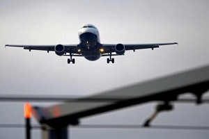 Máy bay Nga liên tục hạ cánh, Iran đang chuyển lượng vàng lớn ra nước ngoài?