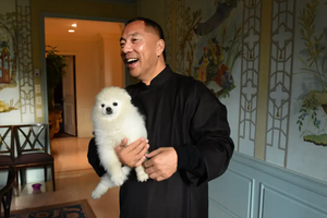 Thu giữ khẩn cấp biệt thự 300 tỷ đồng, nhiều xe sang... của tỷ phú bất động sản