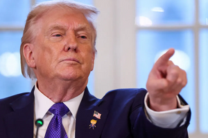 Nóng: Ông Trump tuyên bố đánh thuế 25% với các quốc gia làm ăn với Iran, 3 nước châu Á vào 'tầm ngắm'