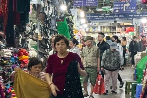 Xóa bỏ thuế khoán: Hộ kinh doanh vừa lúng túng sổ sách, vừa lo bị phạt