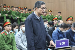 Chiều nay, tuyên án 2 cựu Cục trưởng và 53 bị cáo trong vụ án nhận hối lộ gần 94 tỷ đồng