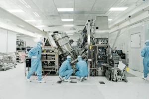 'Vua thiết bị bán dẫn' ASML tính thiết lập hiện diện chính thức tại Việt Nam