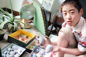 Thần đồng 2 tuổi đã thông thạo hơn 2.000 chữ, 13 tuổi từ chối 'Harvard châu Á' để theo học trường ĐH yêu thích