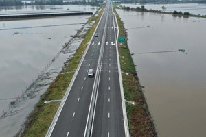 Chỉ vài giờ nữa, chính thức thông xe tuyến chính cao tốc hơn 17.000 tỷ, khơi thông cửa ngõ miền Tây