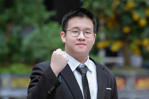 Nam sinh lớp 10 duy nhất giành giải Nhất môn Toán ở kỳ thi HSG quốc gia: 15 tuổi đã có 50 giải thưởng trong nước và quốc tế