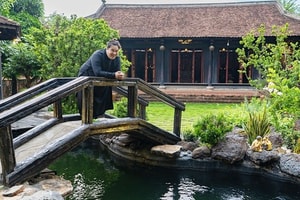 Danh hài ‘nặng nhất showbiz Việt’ từng sở hữu biệt phủ 1.600m2: Khung nhà vận chuyển từ Ninh Bình vào Nam, giá trị đến trăm tỷ