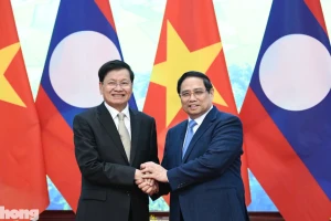 Việt - Lào tăng cường gắn kết hai nền kinh tế, thúc đẩy các dự án chiến lược