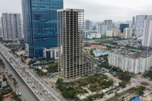 Vụ toà tháp 1.200 tỷ của Vicem đắp chiếu 10 năm: Cựu Chủ tịch HĐTV, cựu Tổng Giám đốc cùng 12 bị cáo hầu tòa