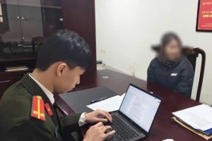 Hà Nội: Xử phạt người đăng tin sai sự thật về việc 'cấm xe tải' để bán giấy đi đường