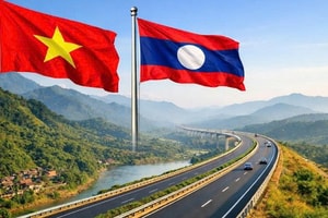 Gặp gỡ Thủ tướng Việt Nam, Tổng Bí thư, Chủ tịch nước Lào nhất trí thúc đẩy tuyến cao tốc Hà Nội - Viêng Chăn