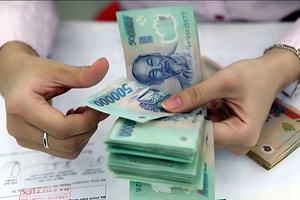 Dược sĩ của hệ thống nhà thuốc nổi tiếng nhận thưởng Tết cao nhất 127 triệu đồng