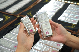 ‘Phải rất can đảm mới mua bạc ở thời điểm này’