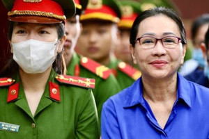 Cơ quan chức năng tìm tổ chức định giá 2 ‘báu vật’ của bà Trương Mỹ Lan