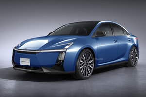 Tạm biệt hình ảnh hiền lành: Toyota Corolla có bản thuần điện - hybrid phủ kín đội hình, ngoại thất lột xác táo bạo, nội thất 'toát ra mùi tiền'