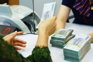 Cán bộ, công chức nhận ngay 10 tháng lương khi về xã làm việc