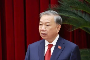 Vững bước dưới cờ Đảng