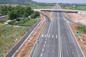 Đề xuất khai thác tạm 18km cao tốc 21.000 tỷ nối hai tỉnh, thành giàu nhất Việt Nam trước Tết Nguyên đán