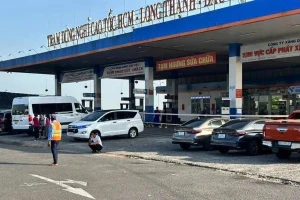 Cây xăng trên cao tốc đóng cửa: Đồng Nai gọi, Bộ Công Thương nói gì?
