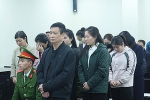 Tuyên án 10 năm tù đối với bà chủ tiệm vàng sinh năm 1985