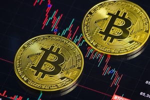 Bitcoin xuyên thủng mốc 70.000 USD, dòng tiền lớn đảo chiều