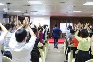 Khởi tố 3 chủ công ty liên quan đến đường dây lừa hơn 1.000 người, thu giữ hàng chục điện thoại, máy tính