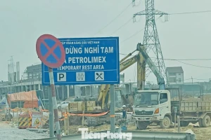 Các trạm dừng nghỉ, điểm đổ xăng trên cao tốc Bắc - Nam dịp Tết