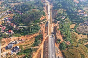 Tết Nguyên đán, tạm vận hành cao tốc 12.000 tỷ do Đèo Cả thi công, giảm tải cho tuyến quốc lộ dài nhất cả nước