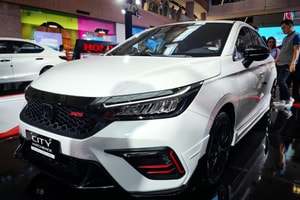 Honda City 'bản sinh nhật': Làm mới diện mạo, thêm đồ chơi nhưng không ngờ lại có giá này