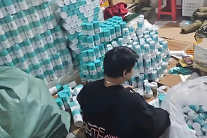 Thuốc 'ngoại', thực phẩm chức năng livestream từ nước ngoài: Công an bóc trần sự thật rùng mình