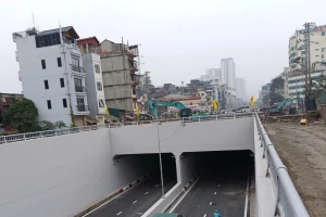 Thông hầm chui tại nút giao Giải Phóng - Kim Đồng