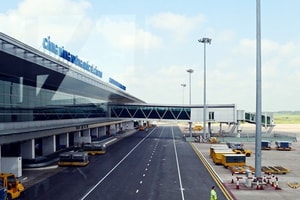 Năm 2025, sân bay quốc tế lớn nhất miền Tây 'trắng' chuyến bay quốc tế
