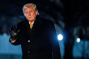 Nóng: Mỹ tăng cường lực lượng tại Trung Đông, ông Trump cảnh báo Iran chỉ còn vài ngày để đạt thỏa thuận