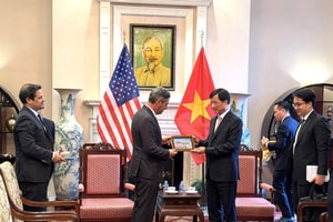Bí thư Hà Nội làm việc với tập đoàn Mỹ vốn hóa 1.600 tỷ USD, nhiều đề nghị quan trọng được đưa ra