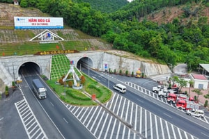 Đèo Cả họp ‘nóng’ ngay đầu năm, tính chuyện làm đường sắt tốc độ cao giữa lúc thị trường tín dụng còn nhiều áp lực