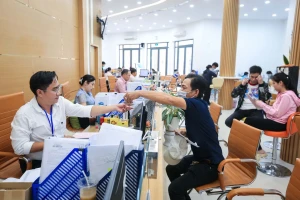 Từ ngày 1/3, hàng loạt quyết định, thông tư về quản lý công chức, viên chức… bị bãi bỏ