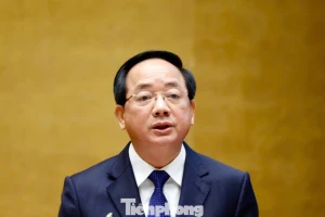 Khắc phục khuynh hướng ‘chỉ chú trọng tăng trưởng kinh tế đơn thuần mà coi nhẹ xây dựng văn hoá, con người’