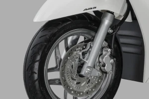 Honda Việt Nam rục rịch tung xe ga mới: Dáng Lead, mặt như SH, màn hình tròn lạ mắt, giá dự kiến ngang bản cao nhất
